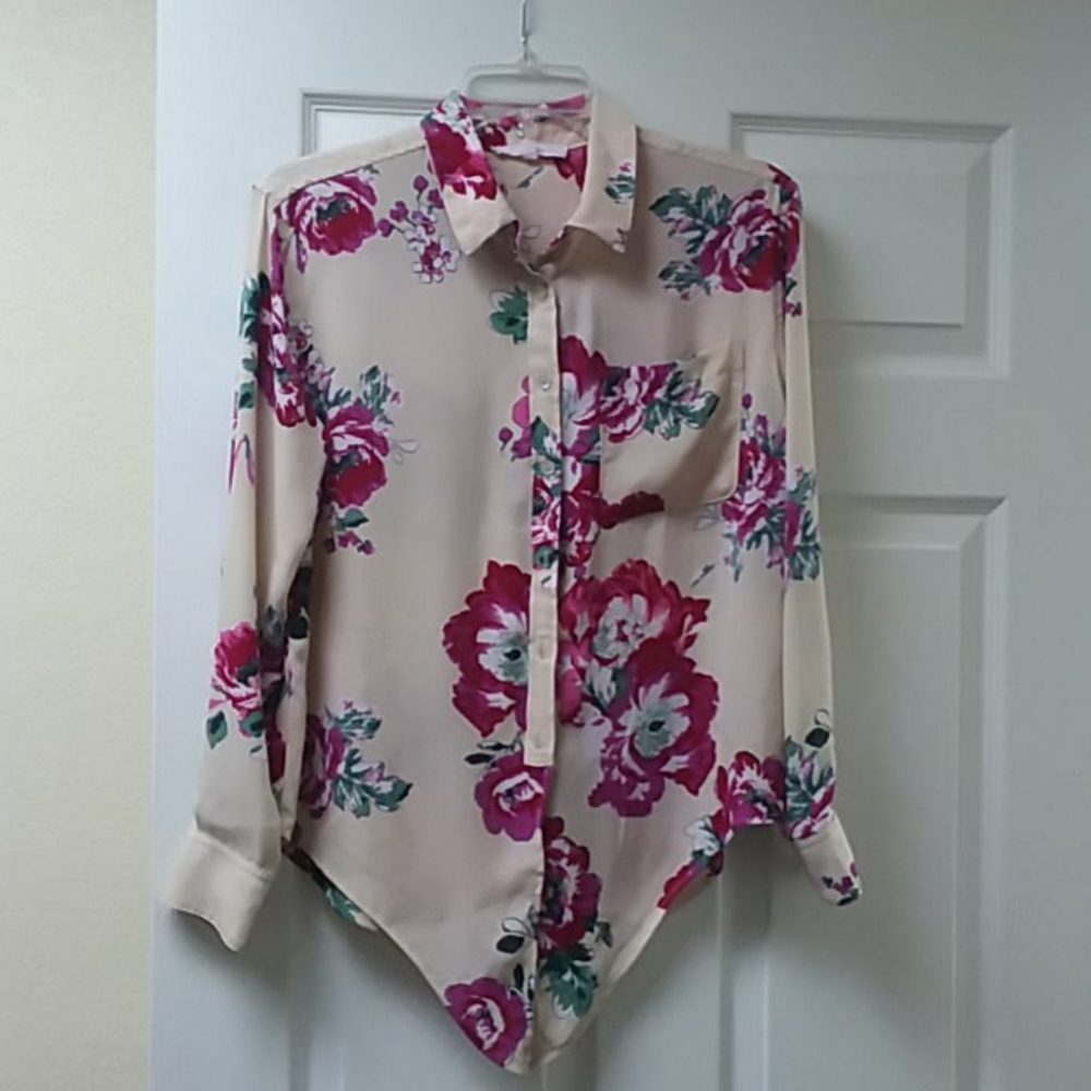 Olivaceous top